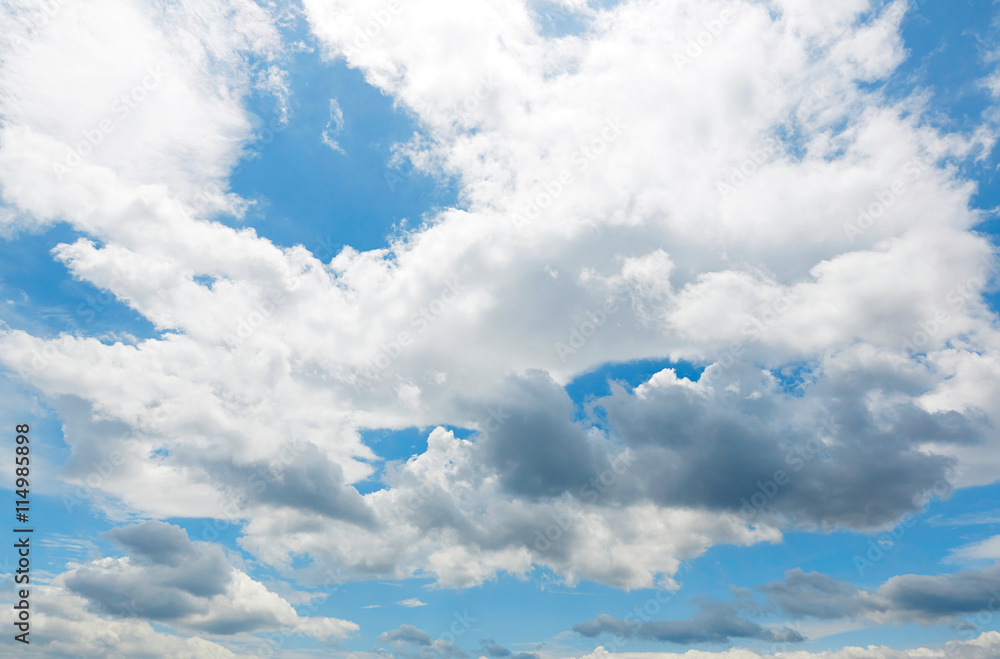 夏の青空