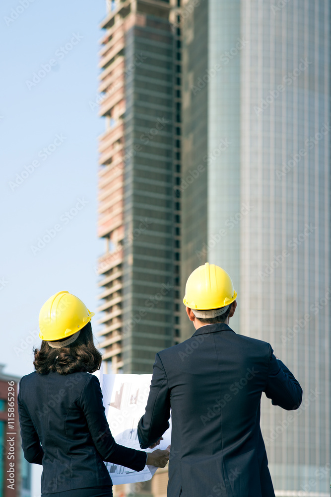 team of engineers at the construction