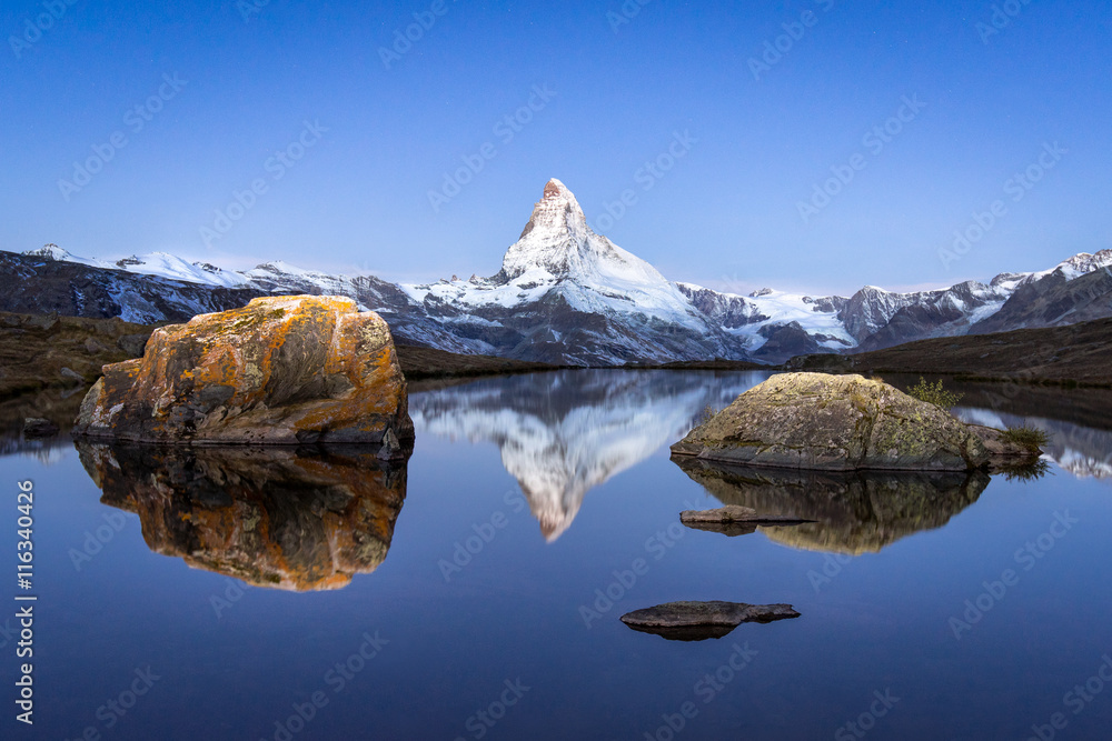 施韦茨采尔马特的Stellisee und Matterhorn