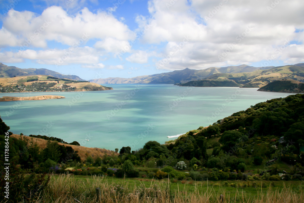 新西兰克赖斯特彻奇附近的Akaroa French Bay