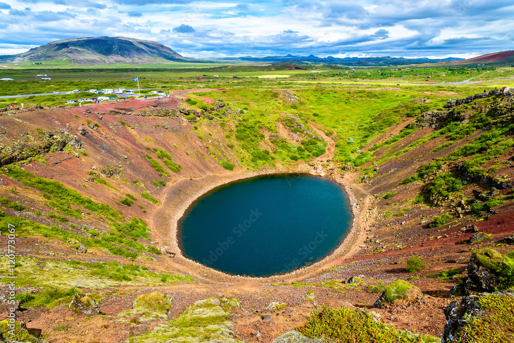 克里德，冰岛的火山口湖