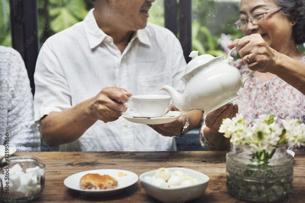 高级情侣下午茶放松概念