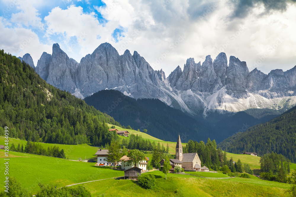 Val di Funes，南蒂罗尔，意大利