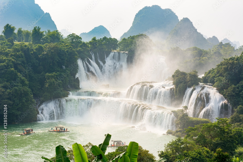 中国广西德天瀑布美景