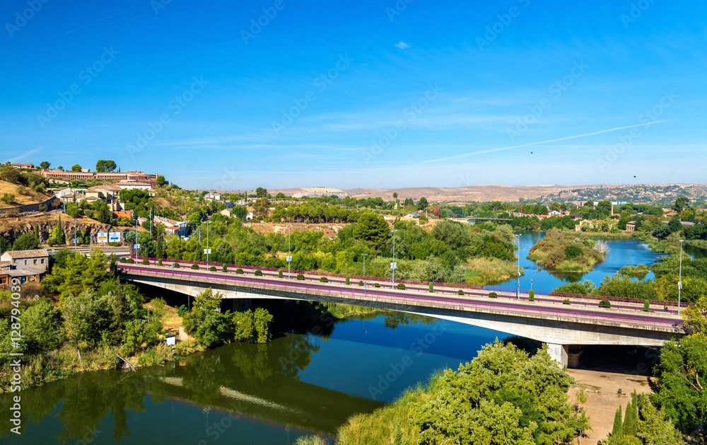 Puente de la Cava，西班牙托莱多的一座桥