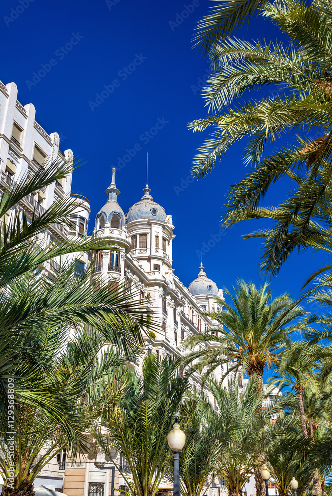 Edificio Carbonell, a historic building in Alicante, Spain. Built in 1918