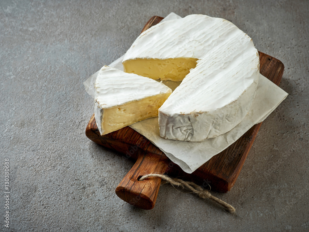 fresh camembert cheese