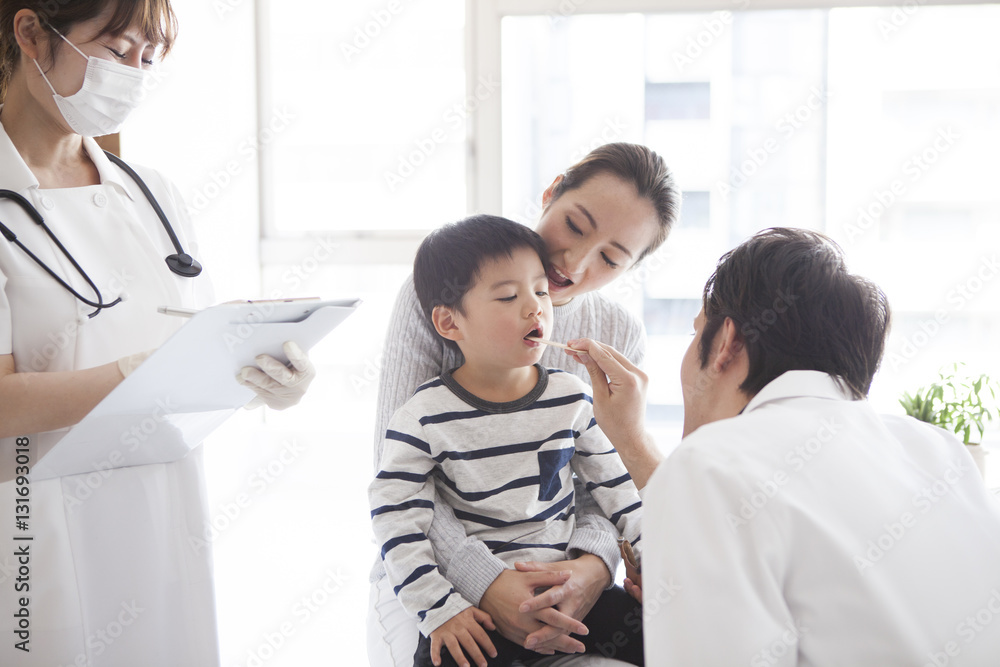 Pediatrics, cold, consultation