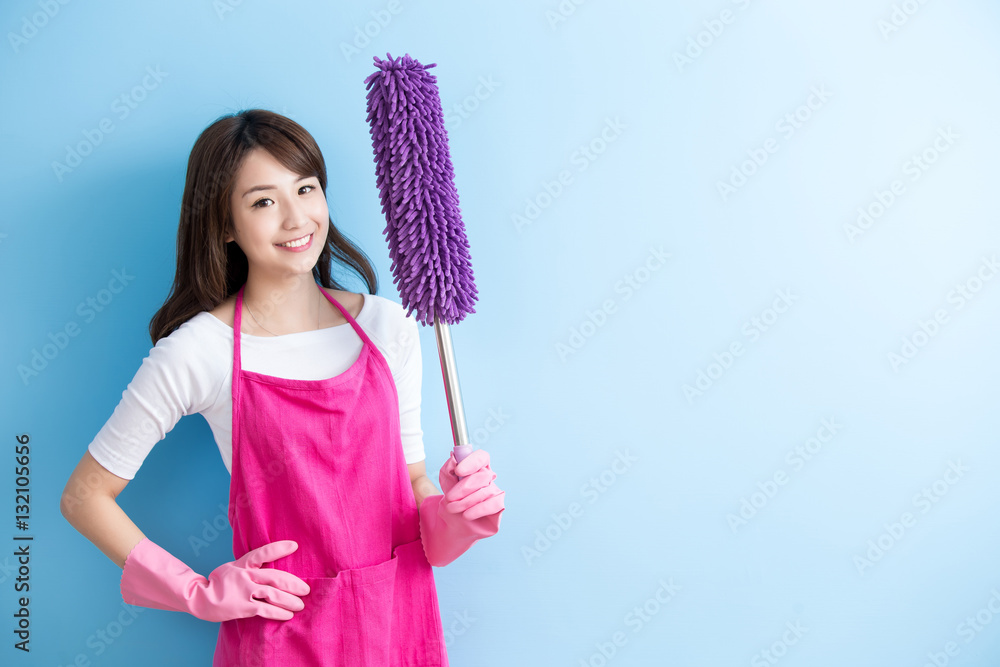 beauty housewife take feather duster