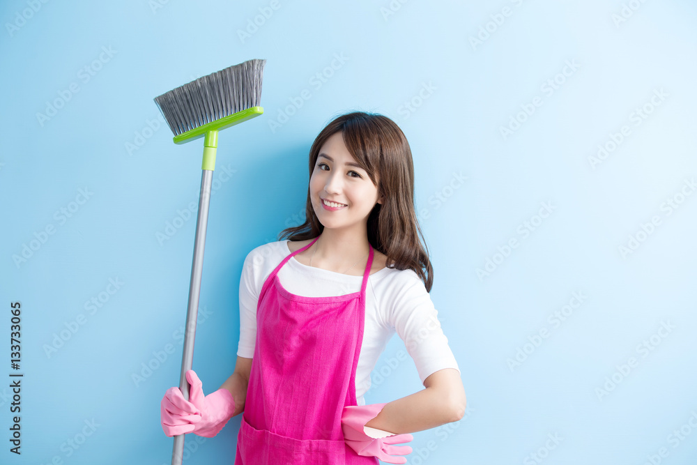 beauty housewife smile to you