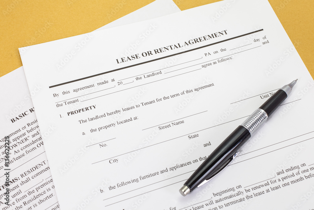 Close - up Lease or Rental agreement form