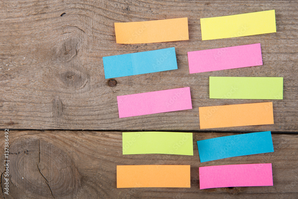 sticky notes on the wooden board