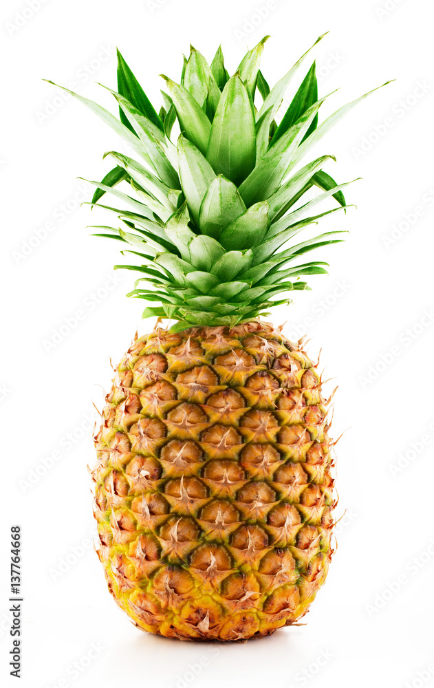 pineapple with slices