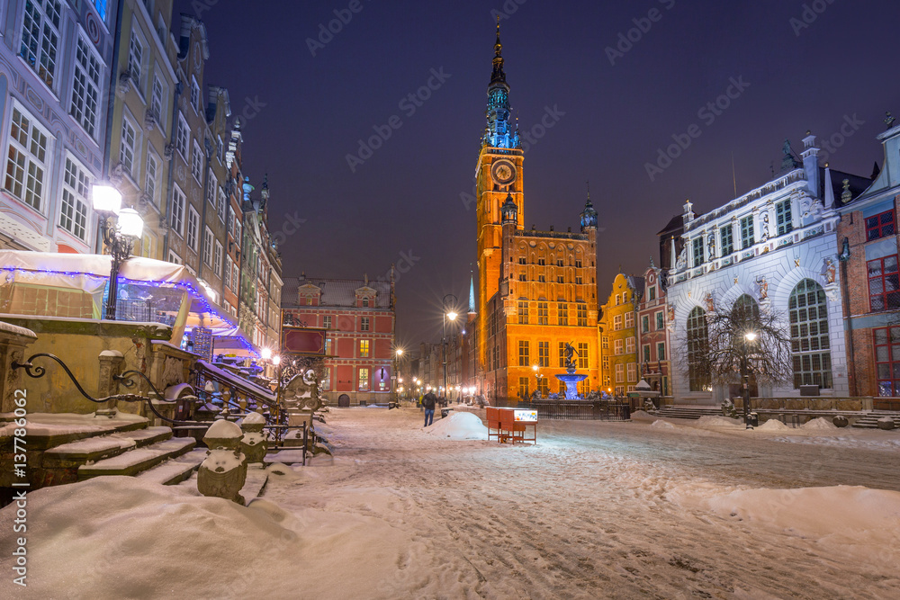 Long lane in the old town of Gdansk in snowy winter, Poland