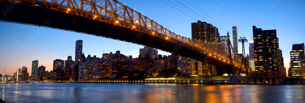 Manhattan skyline with Queensboro Bridge