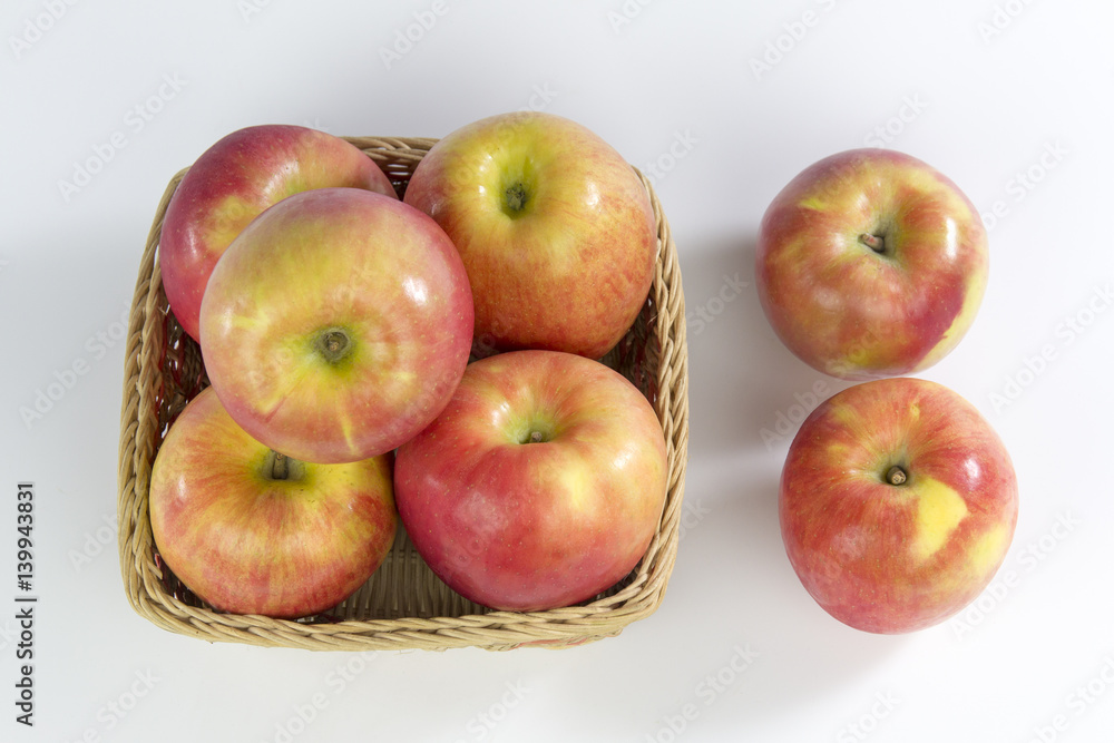 apples in a bamboo basket 