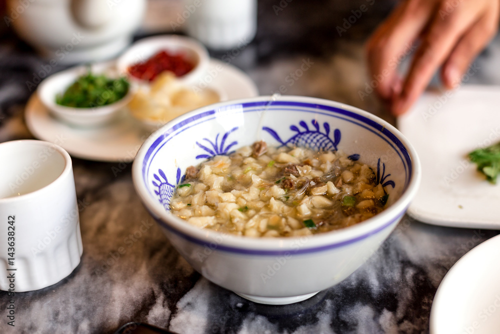 餐桌上的美味中国菜