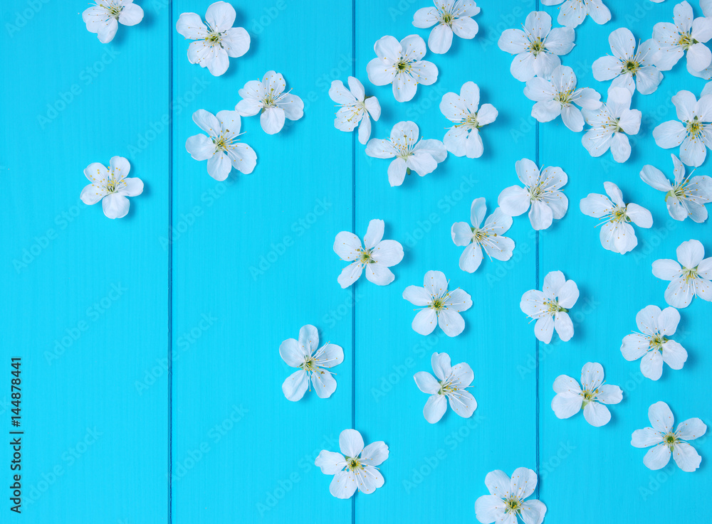  Spring flowers on wood