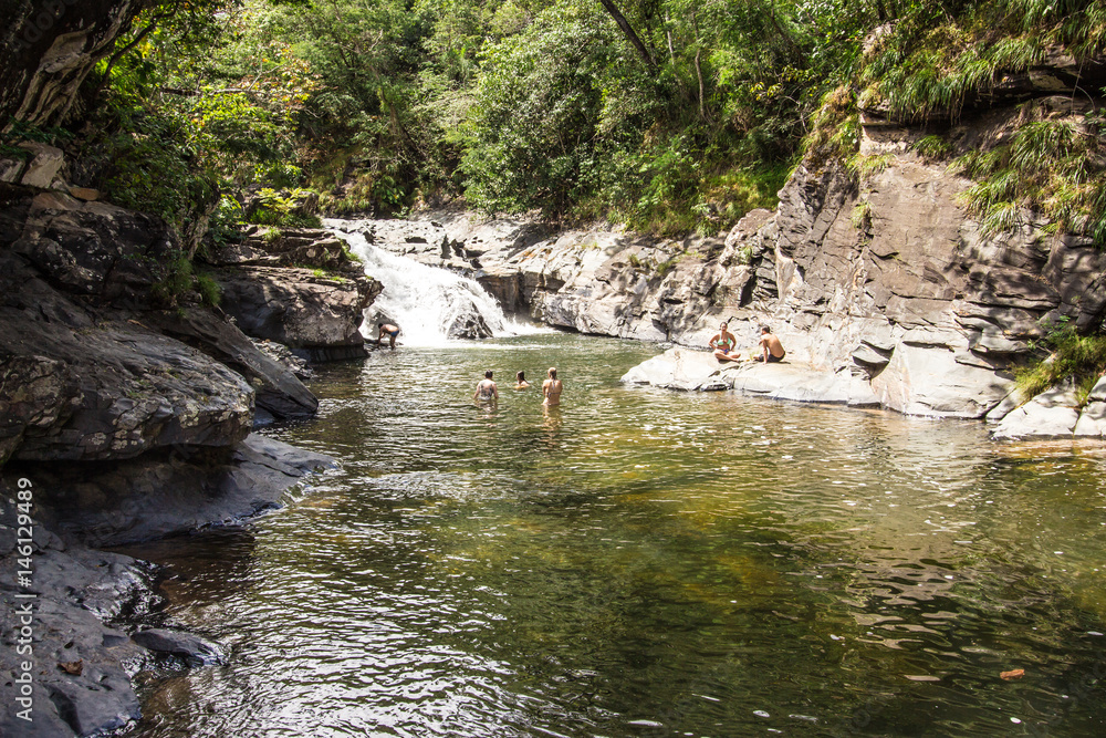 chapada do veadeiros的Morada do Sol瀑布