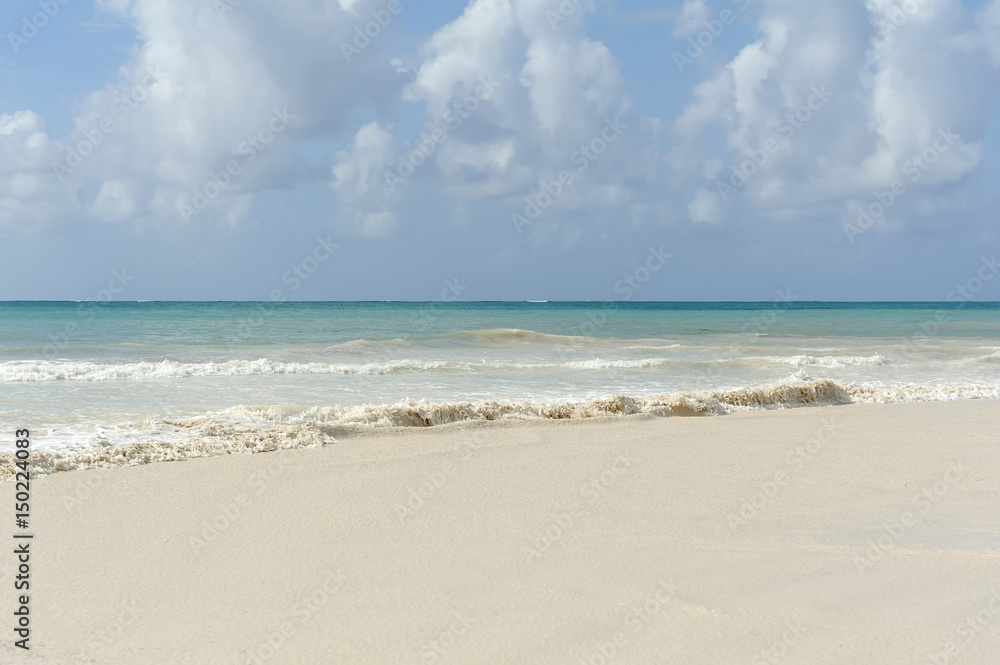 Emply beach and tropical ocean