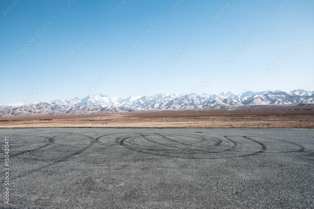 白雪山空道