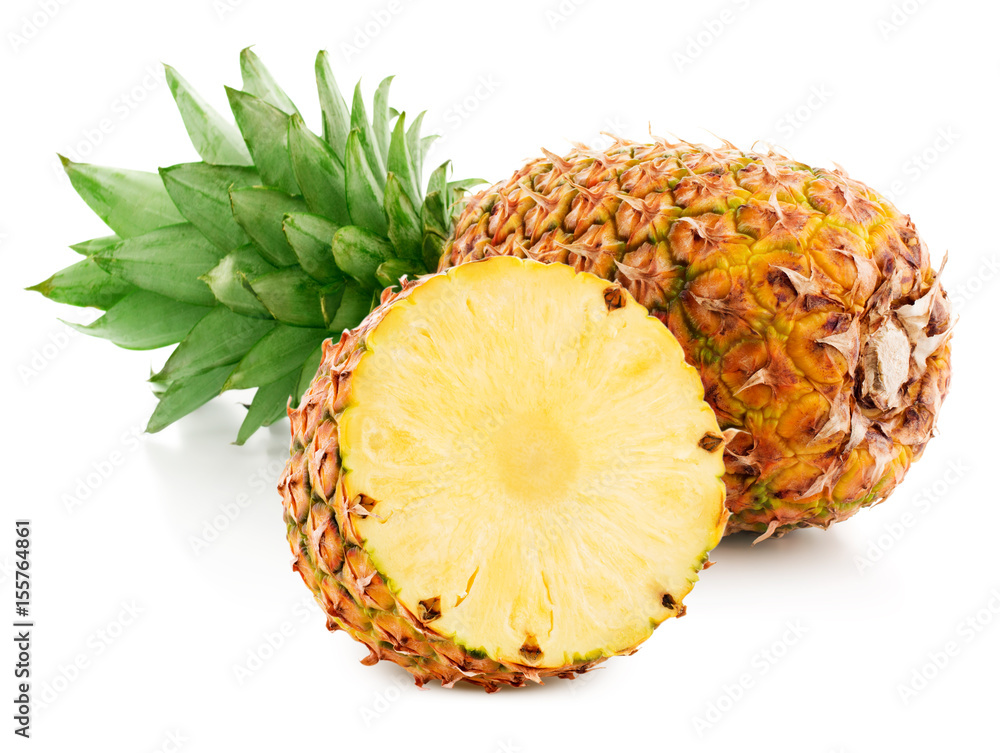 pineapple with slices