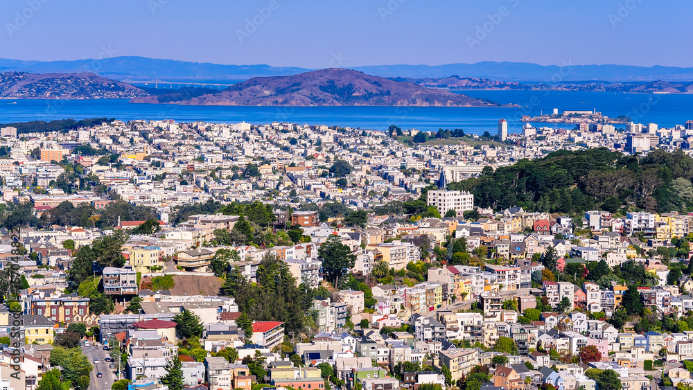 San Francisco, CA - Panoramic view from Twin Peaks, looking north, with San Francisco Bay and Angel 