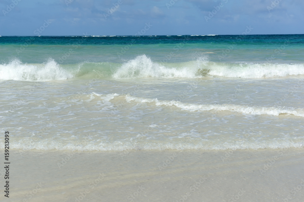 Emply beach and tropical ocean