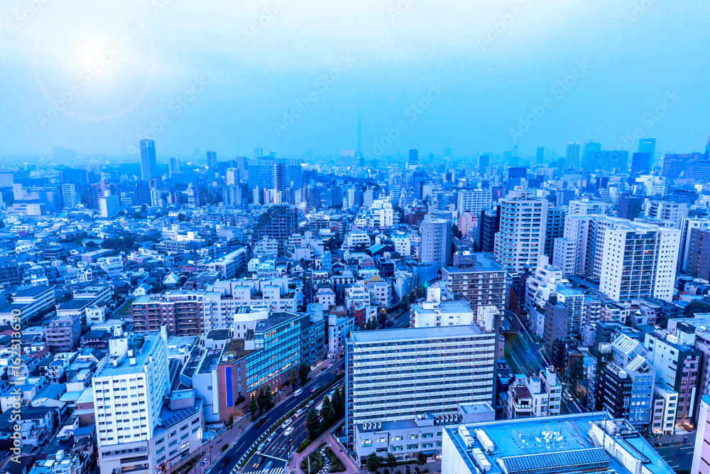 都市の夕景