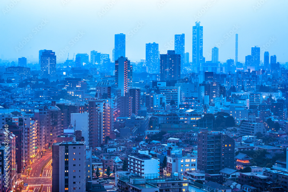 都市の夕景