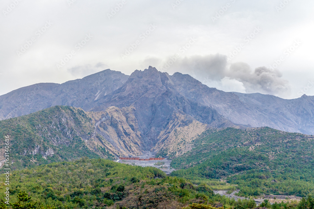 日本鹿儿岛与樱岛火山