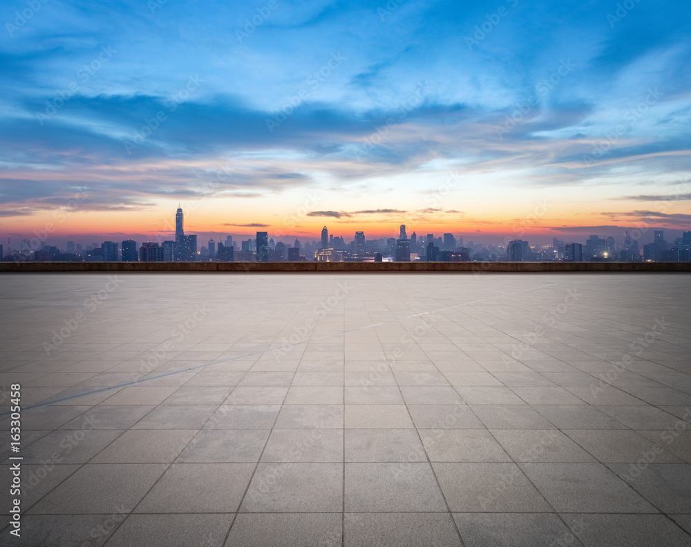 empty floor with city skyline