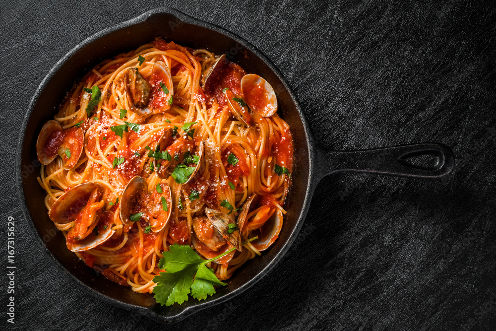 ボンゴレロッソ　アサリのトマトソース　Vongole spaghetti of tomato