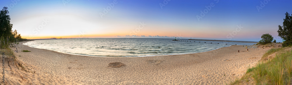 波兰波罗的海海滩全景