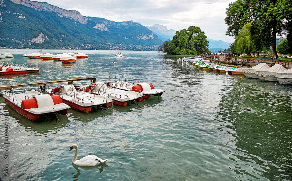 Panoramic view of Lake Annecy in France