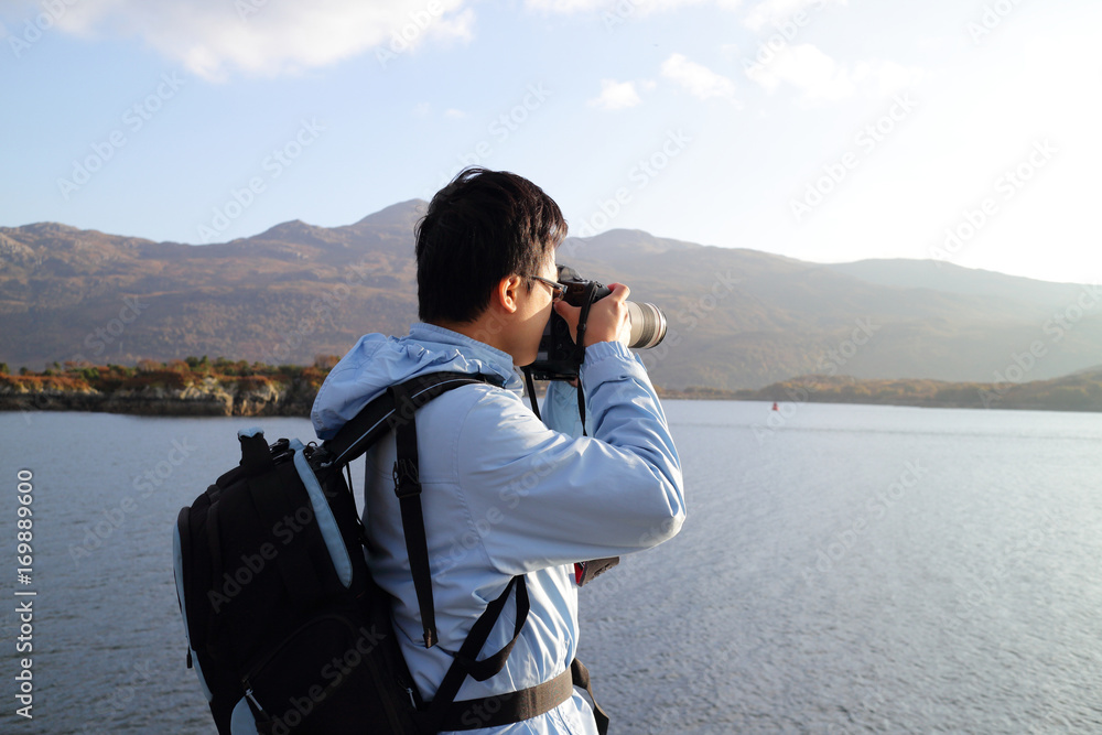 男人看风景