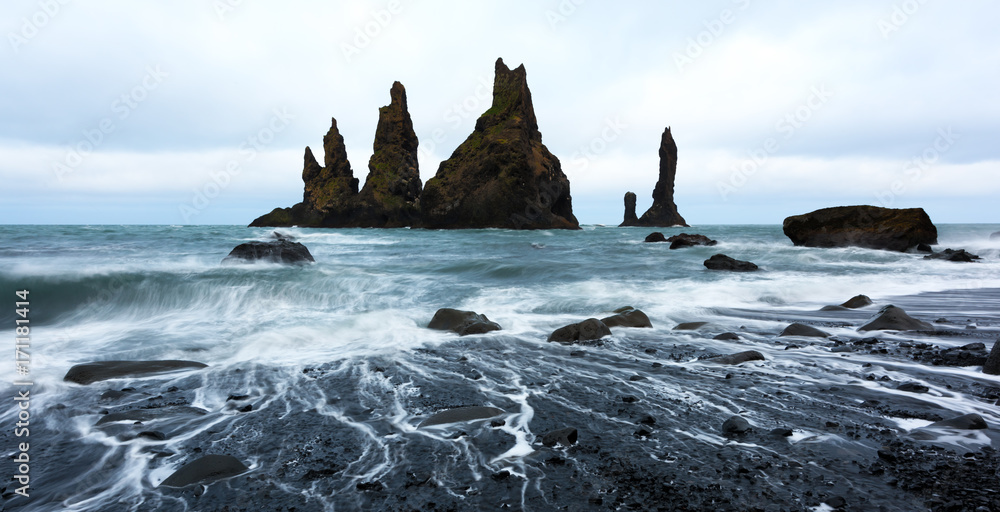 Basalt rock formations Troll toes