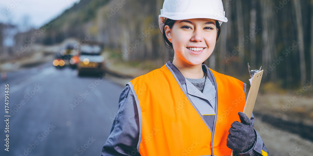 女工筑路