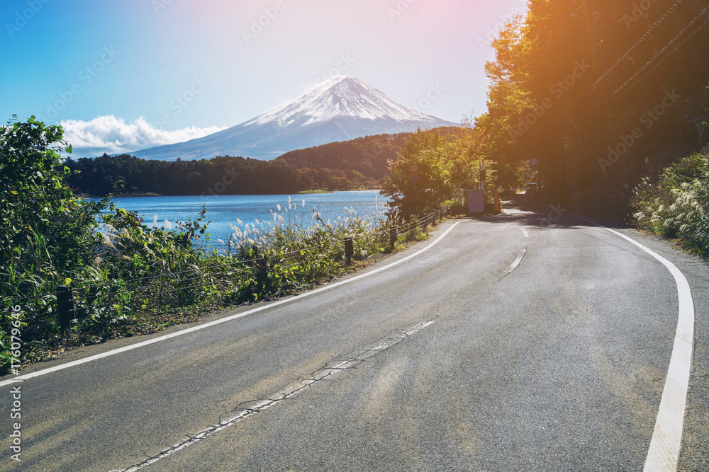 日本富士山和河口湖公路