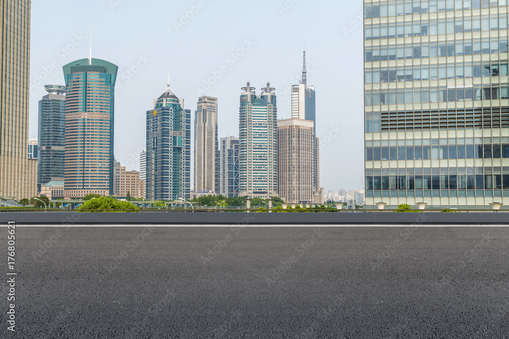 城市建筑景观道路与天际线