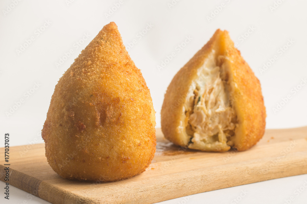 巴西鸡肉Coxinha