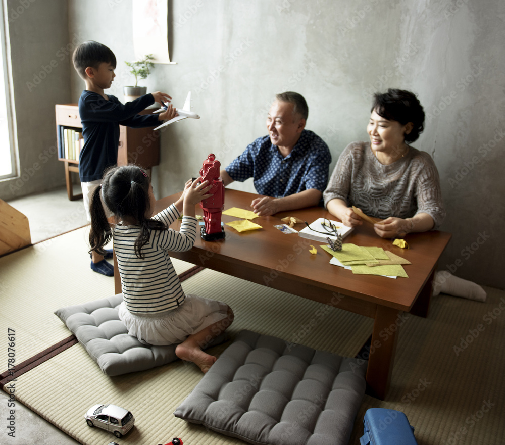 日本家庭幸福共进