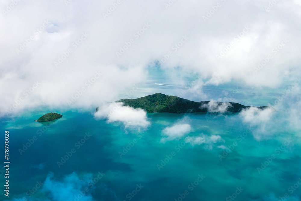 海洋中的岛屿