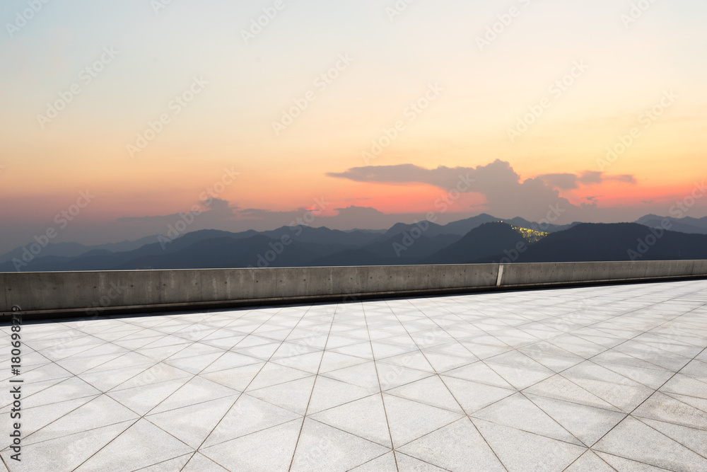 黄昏青山空大理石地面