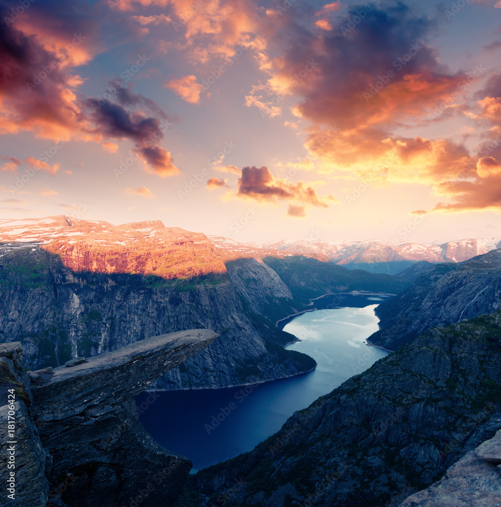 Breathtaking view of Trolltunga rock