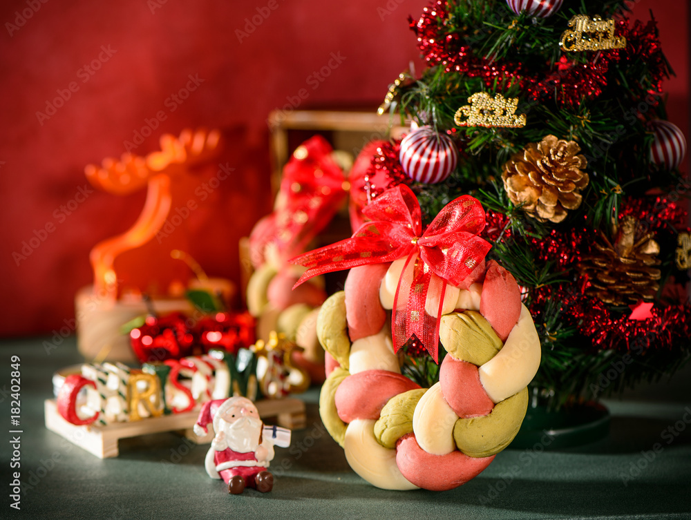 Christmas wreath bread with christmas tree ,Santa Claus,Christmas 

text decoration 