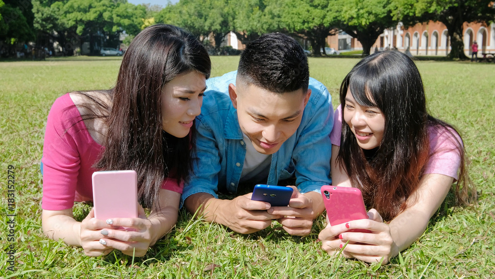 happy student play phone