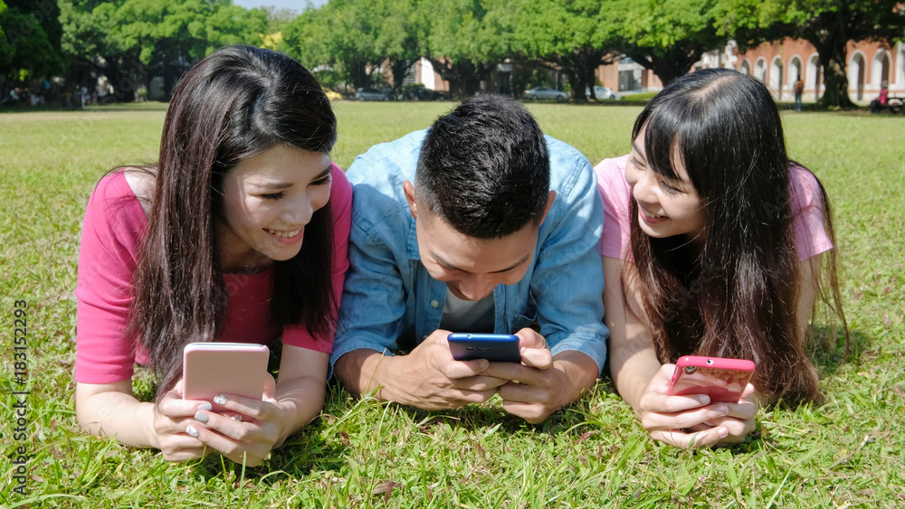 happy student play phone