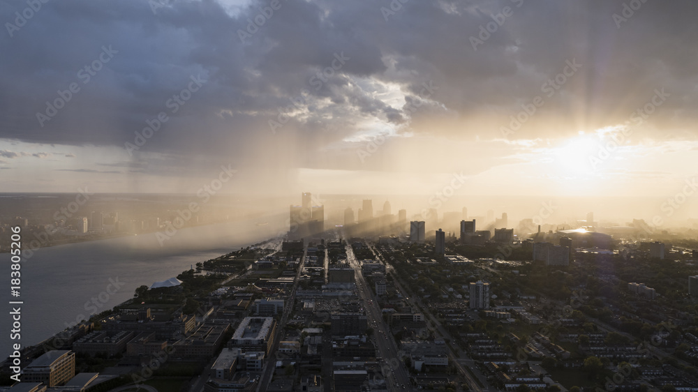 Detroit Sunshine Skyline 