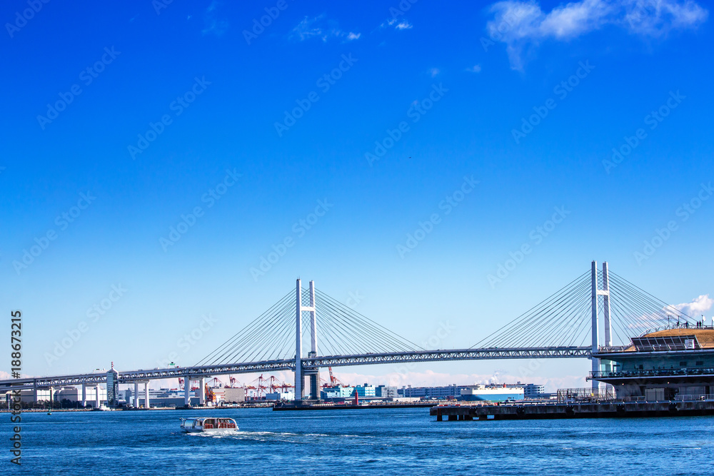 横浜の海